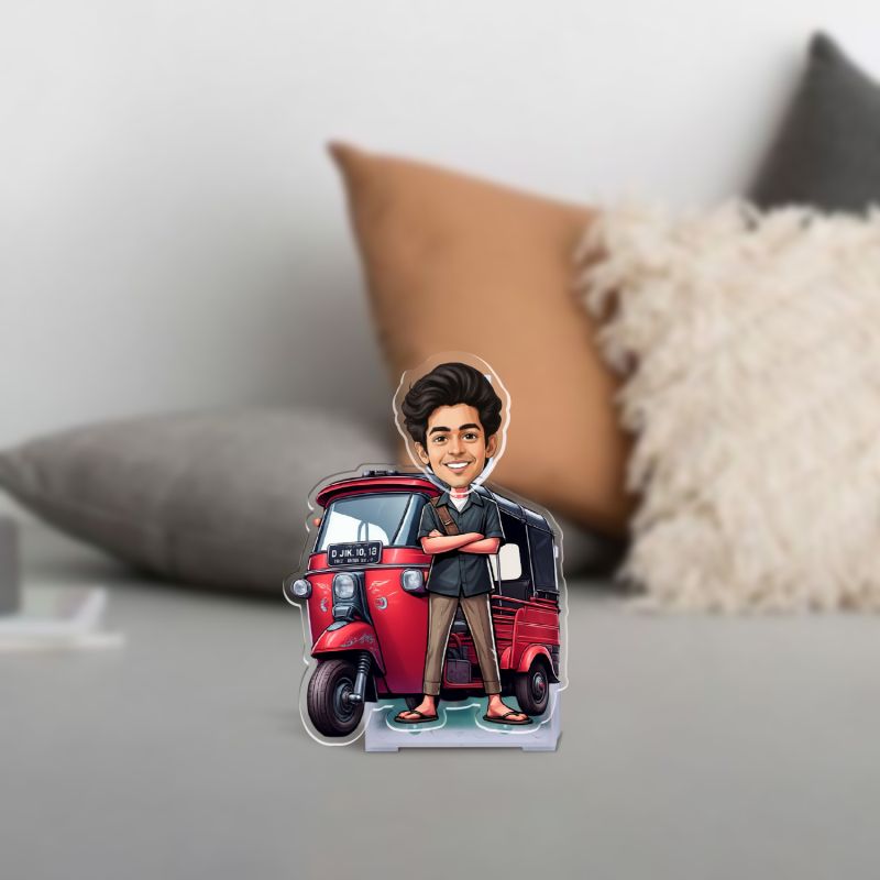 Personalized Auto Man Funny Face Caricature with Shaking Head, Solar Powered Bobblehead Showpiece for Tabletop & Car Dashboard Funny Gift for Brother & Friends